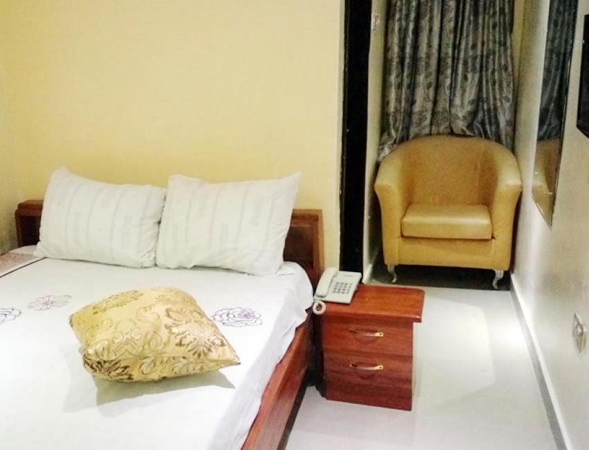 Ben Auto Hotel Lagos Luaran gambar