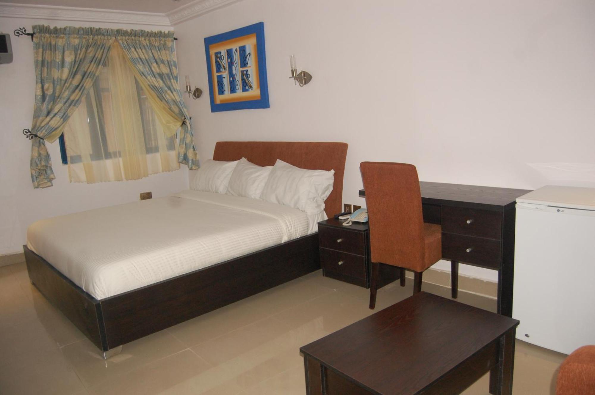 Ben Auto Hotel Lagos Luaran gambar