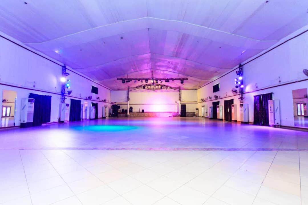 Ben Auto Hotel Lagos Luaran gambar
