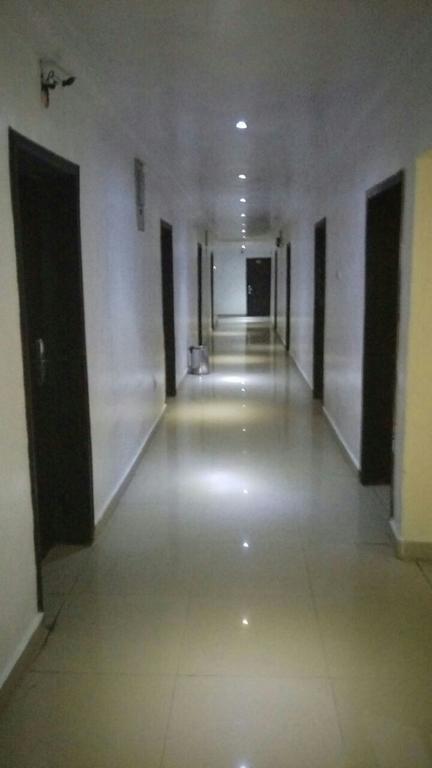 Ben Auto Hotel Lagos Luaran gambar